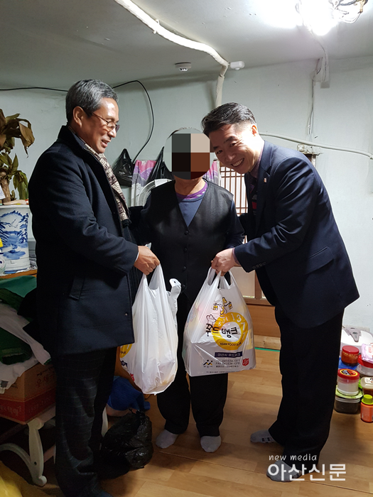 4. 온양1동 복지통장, 행복키움 두드림데 운영 - 2번 사진.png