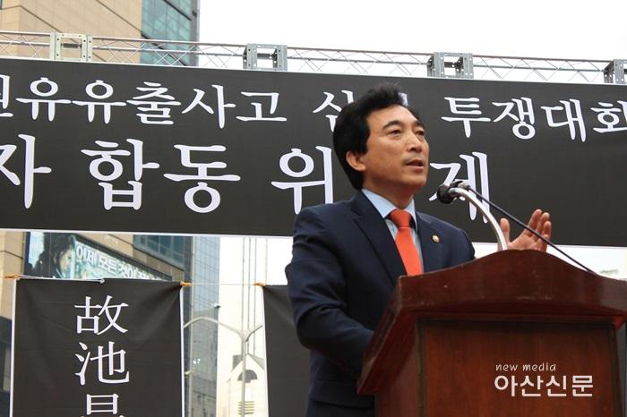 6. 태안유류사고 활동.JPG