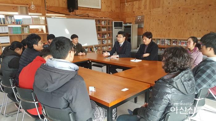 20180221 청년농부와 간담회 (8).jpg