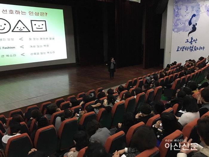 2018년 학교급식종사자 건강안전 및 청렴교육 실시(2).jpg