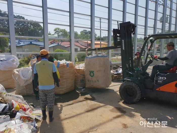 1. 선장면 새마을, 재활용품 수집 1.jpg