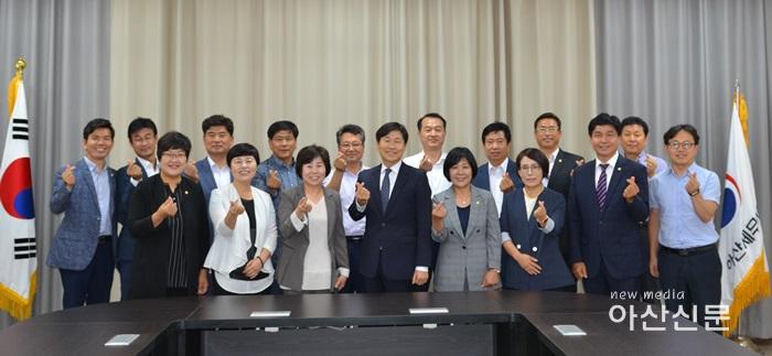 2018.7.13.-아산세무서 방문.jpg