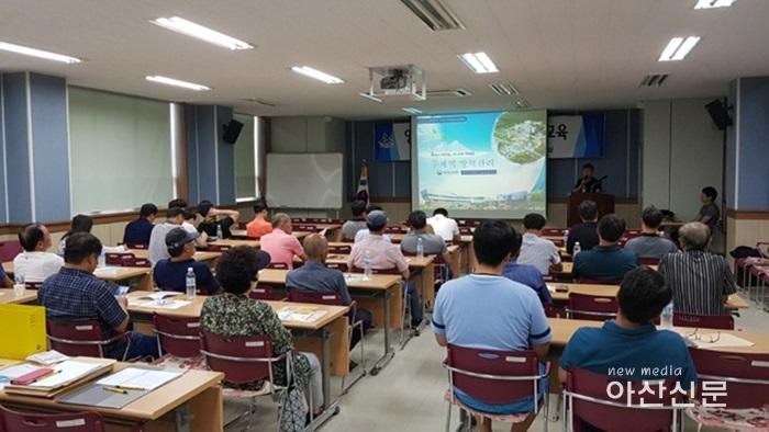 2. 축수산과, 양돈농가 가축방역 교육.jpg