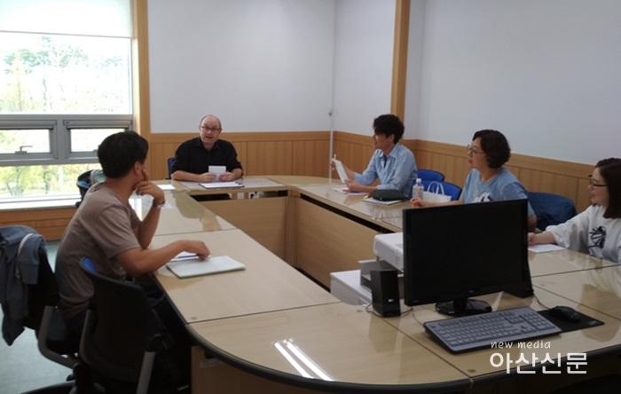 5. 탕정온샘도서관, 영어고전 함께 읽기.jpg