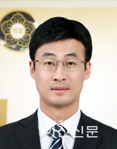 안정근 의원.png