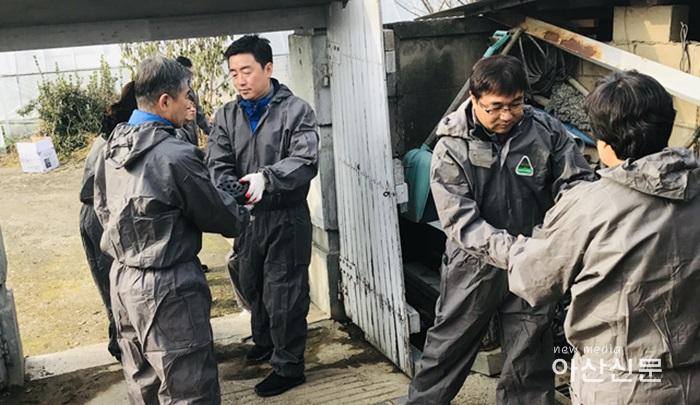 4. 강사모, 강훈식 국회의원, 사랑의 연탄 나눔 봉사 - 1번 사진.jpg