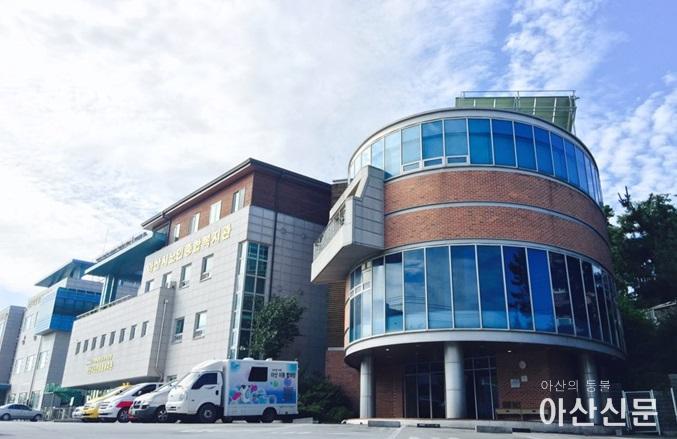 4.아산시노인종합복지관 전경 사진.jpg