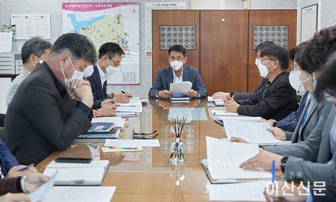 1027_레고 대책회의.jpg