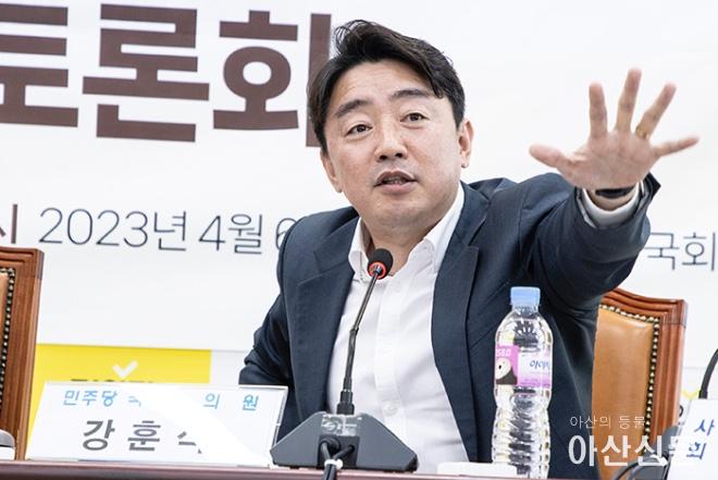 0406_정의당 토론회_02.jpg