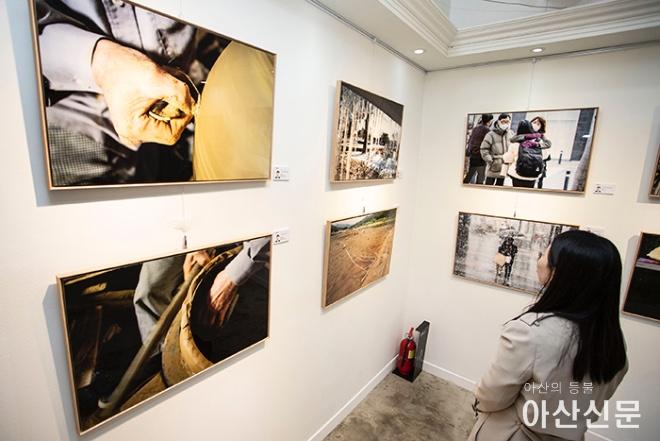 1031_사진전 마지막날_08.jpg