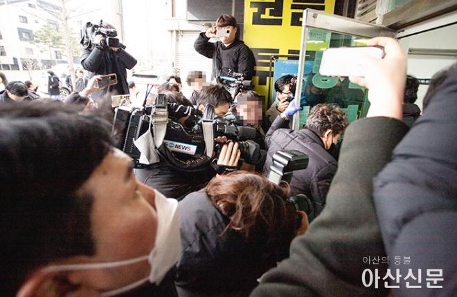 0103_김진성 압수수색_04.jpg