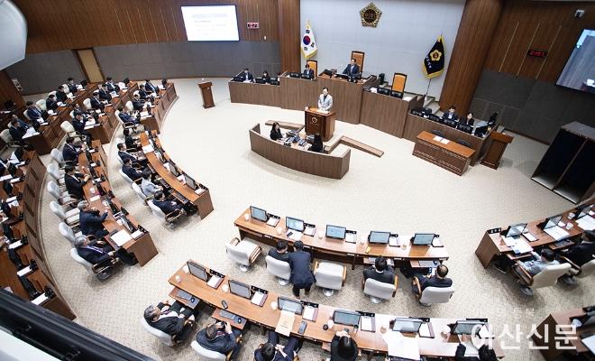 0424_충남도의회_05.jpg