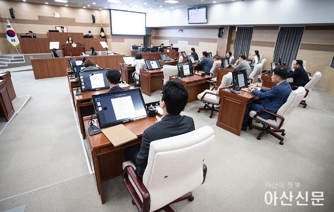 0516_아신시의회_02.jpg