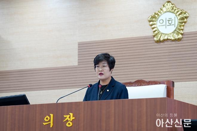 0701_김희영 의장.jpg