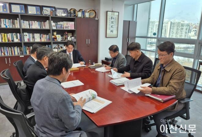 1. 아산시, 정부예산 확보 위해 국회 방문... ‘발로 뛰는 행정’ (강훈식 의원 방문).jpg
