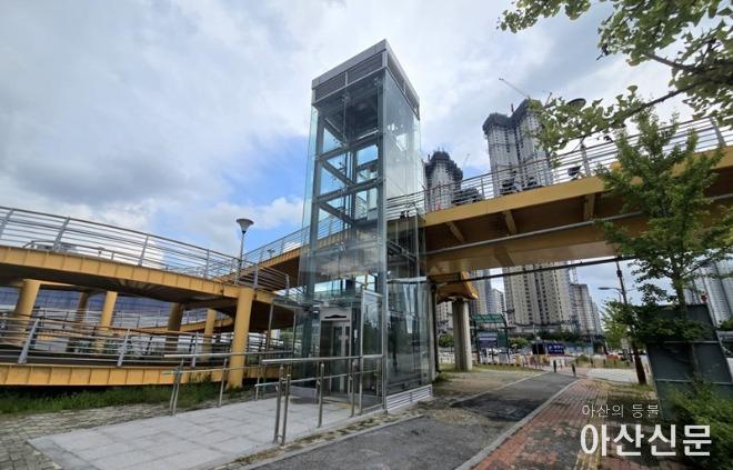 4. 아산시, 호수육교 2호기 엘리베이터 본격 가동.jpg